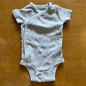 CozeeMe Infant Wrap Onesie Bodysuit NB Gray